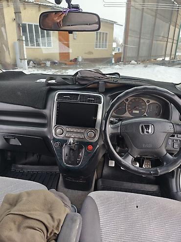 отделка салона авто: Honda Stream: 2003 г., 1.7 л, Минивэн — 9