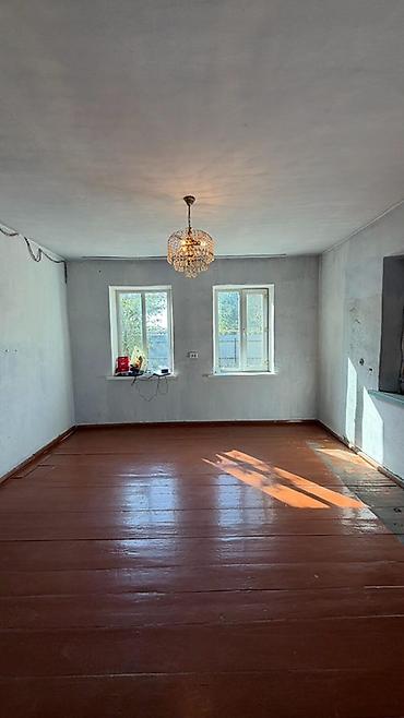 act building: В Сокулуке ( верхняя зона ) продаётся дом на участке 4 сотки. Площадь — 7