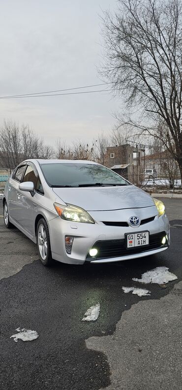 Toyota: Toyota Prius: 2012 г., 1.8 л, Вариатор, Гибрид, Хэтчбэк