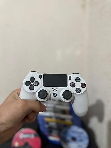 ps4 диск: Sony ps 4 fat 500gb. Не греется, не шумит, приставка в хорошем — 2
