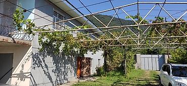 razinde kiraye ev: 100 kv. m, 3 otaqlı, İşıq, Su, İnternet — 1