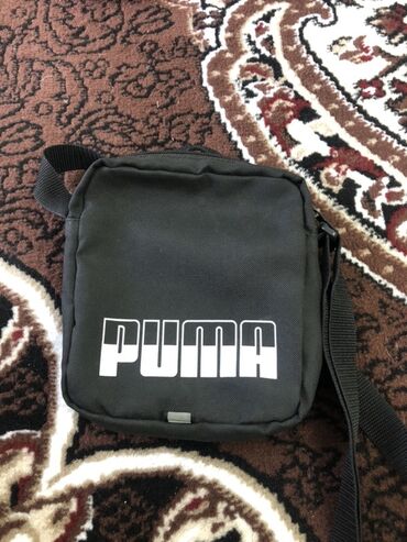 мужские бананки: Сумка через плечо Puma, компактная. - Цвет: черный с крупным