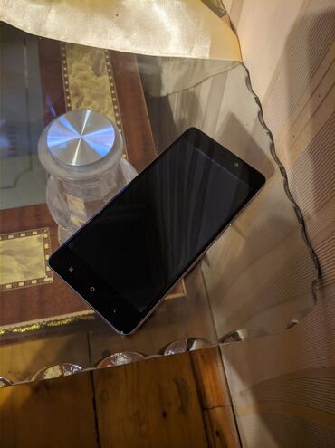 Digər mobil telefonlar: Smartfon – Android Xüsusiyyətlər: - Sensorlu ekran, ön kamera və arxa — 2