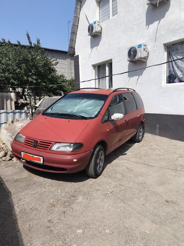 самара машина: Volkswagen Sharan: 1995 г., 2 л, Механика, Бензин, Минивэн
