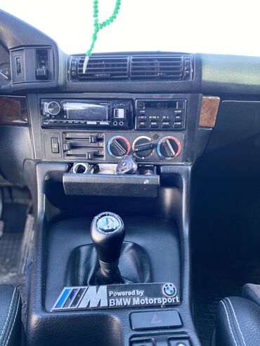 BMW: BMW 5 series: 1991 г., 2.8 л, Механика, Бензин, Седан — 18