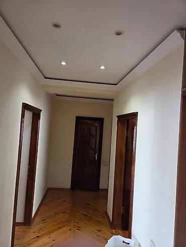 yardımlı: Ev kirayə verilir,3 otaqlıdır.BDU nun və Elmlər metrosunun — 8