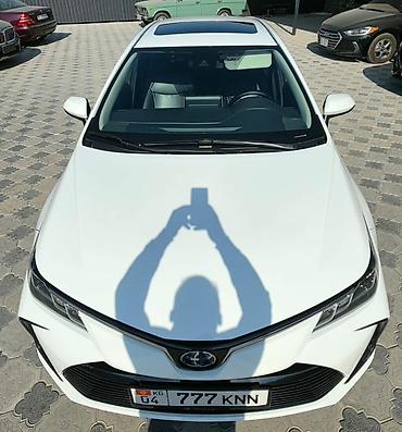 avalon 2017: Toyota Corolla: 2021 г., 1.8 л, Автомат, Гибрид, Седан — 4