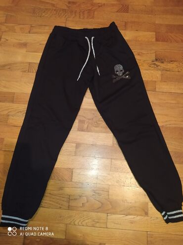 Ev geyimləri, pijamalar: Kostyum original Philip plein brendidir,Italiyadan almisham,tezedir — 17