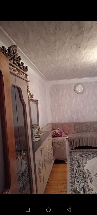 Köhnə tikili: Gəncə, 4 otaqlı, Köhnə tikili, 90 kv. m -da lalafo.az — 7 Köhnə tikili: Gəncə, 4 otaqlı, Köhnə tikili, 90 kv. m — 7