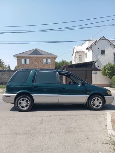 mitsubishi pajero2: Mitsubishi Space Wagon: 1996 г., 2 л, Механика, Газ, Универсал