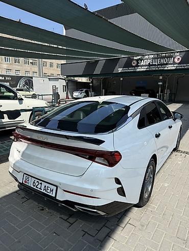 белый салон: Kia K5: 2021 г., 2 л, Автомат, Газ, Седан — 8