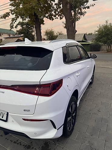 электромобиль машина цена: BYD E2: 2025 г. — 10