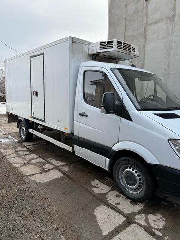 Легкий грузовой транспорт: Легкий грузовик, Mercedes-Benz, Б/у at lalafo.kg Легкий грузовой транспорт: Легкий грузовик, Mercedes-Benz, Б/у