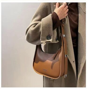 автомобильные аксессуары: Женская сумочка новая fashion bag ✨ коричневый цвет доступная цена