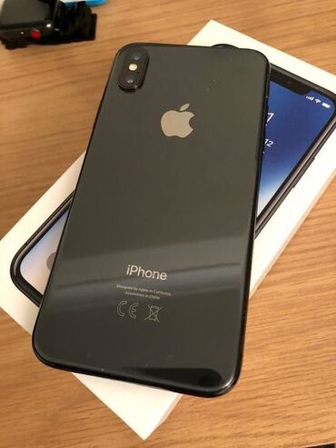 Apple iPhone: IPhone X, Б/у, 64 ГБ, Черный, Зарядное устройство, Чехол, 100 %