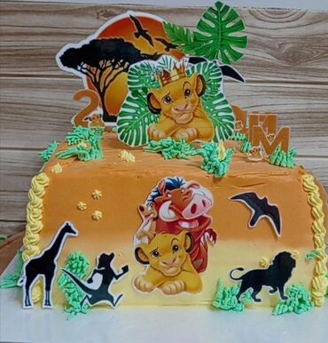 Konditorski proizvodi, slatkiši: Dekorisana rođendanska torta sa motivima fudbala i natpisom "10 Joj" — 4