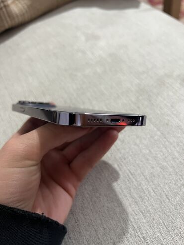 Apple iPhone: IPhone 14 Pro, Б/у, 256 ГБ, Deep Purple, Зарядное устройство, Чехол, Кабель, 79 % — 2