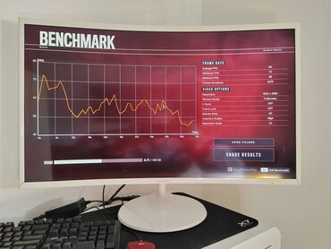 racunarske komponente: Samsung LCD 31.5 VA Curved   Prodajem monitor Samsung, model 32"