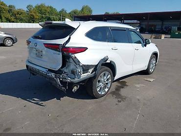 inter: Toyota Highlander: 2022 г., 2.5 л, Автомат, Гибрид — 4