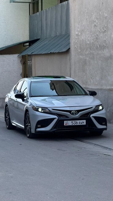 зеркала гольф 4: Toyota Camry: 2022 г., 2.5 л, Вариатор, Гибрид, Седан