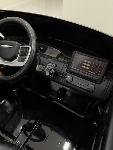 ev masin: 9-10 yaşa qədər uşaq üçün elektrikli Range Rover ride-on avtomobil - — 4
