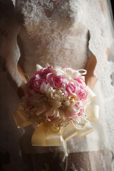 Свадебные аксессуары: Продаю букет из искусственных цветов, handmade. Создано в