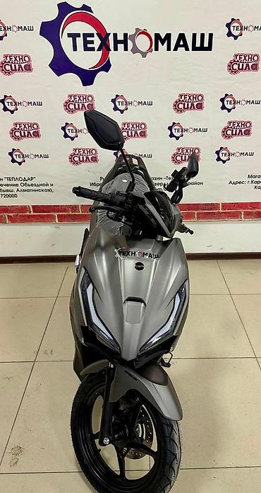 Скутеры: Тип скутера 150 куб. см, Бензин, Новый — 10