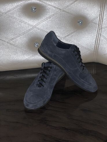 Tuflilər: Tuflilər, Carlo Pazolini, Ölçü: 43, rəng - Göy, İşlənmiş -da lalafo.az — 5 Tuflilər: Tuflilər, Carlo Pazolini, Ölçü: 43, rəng - Göy, İşlənmiş — 5