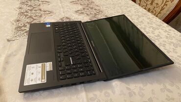 Masaüstü kompüterlər və iş stansiyaları: İşlənmiş ASUS Vivobook, 16 ", Intel Core i5, 512 GB, Pulsuz çatdırılma