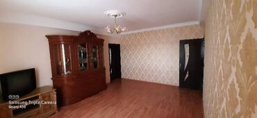 Köhnə tikili: Bakı, Bakıxanov qəs., 3 otaqlı, Köhnə tikili, m. Neftçilər, 70 kv. m -da lalafo.az — 1 Köhnə tikili: Bakı, Bakıxanov qəs., 3 otaqlı, Köhnə tikili, m. Neftçilər, 70 kv. m — 1