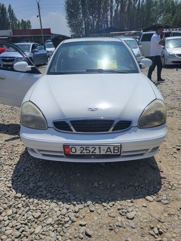 нехсия 2 ош: Daewoo Nubira: 2001 г., 0.5 л, Механика, Бензин, Седан