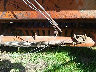 mtz 82 satilir: Məhsul: Ot presi (təkərli, traktora qoşulan, PTO ilə işləyən) Təsvir — 8