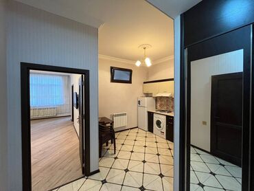 Uzunmüddətli kirayə mənzillər: Binəqədi rayonu 9 mikrarayonda yeni tikili 16 mərtəbəli binanın 5-ci — 13