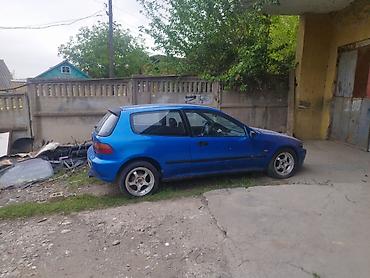 порш турбо с: Honda Civic: 1992 г., Хэтчбэк — 4