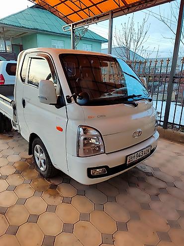 Легкий грузовой транспорт: Легкий грузовик, Hyundai, Стандарт — 1