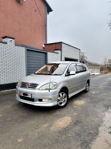 Toyota: Toyota Ipsum: 2003 г., 2.4 л, Автомат, Газ, Минивэн — 3
