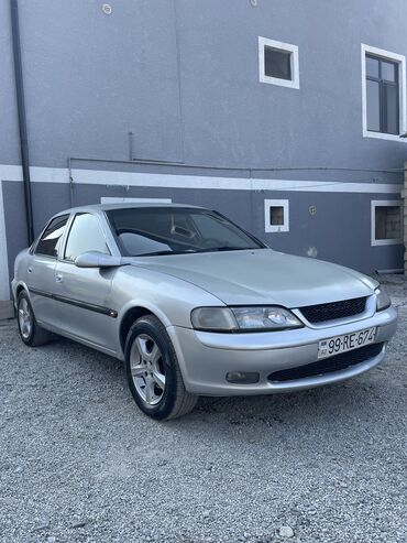 авто фольксваген поло: Opel Vectra: 1.8 l | 1998 il 265000 km Sedan