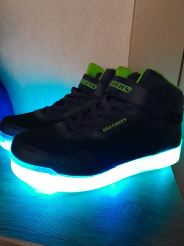 Детская обувь: Skechers ice lights. Orginal.7 reng ishiqli altliq.Rengler duymeni