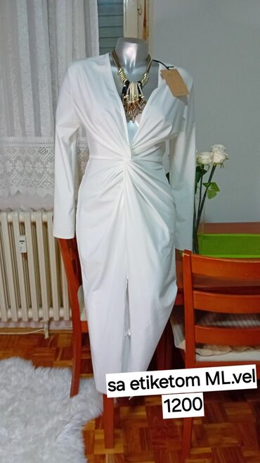 teksas suknja broj: M (EU 38), L (EU 40), color - White, Evening, Long sleeves