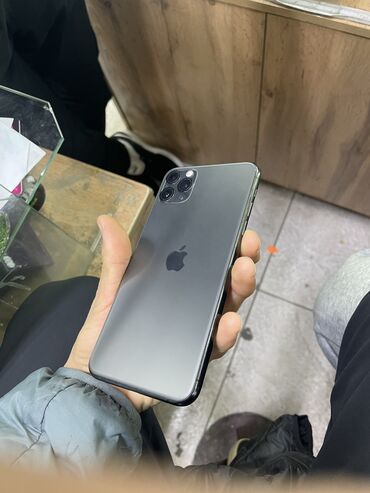 Apple iPhone: IPhone 11 Pro Max, Б/у, 256 ГБ