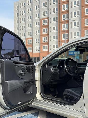 Lexus: Lexus ES: 2019 г., 2.5 л, Автомат, Гибрид — 6