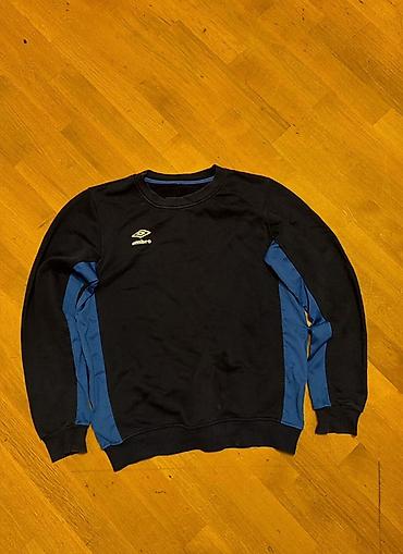 Umbro uzunqol sweatshirt - Model: Crewneck, idman üslubunda - Rəng