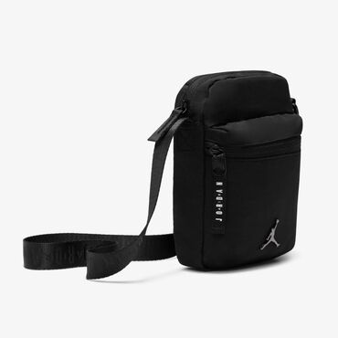 сумки найк: Nike Festival Bag Jordan
Новая, подарок.
2500сом