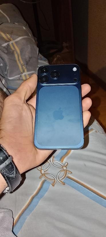 iphone 23: IPhone 17 Pro, 64 GB, Blue Titanium, Barmaq izi, Simsiz şarj, Face ID — 2
