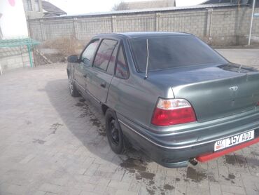 некся машина: Daewoo Nexia: 2004 г., 1.5 л, Механика, Бензин, Седан