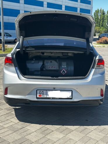 Hyundai: Hyundai Sonata: 2017 г., 2 л, Автомат, Газ, Седан — 11