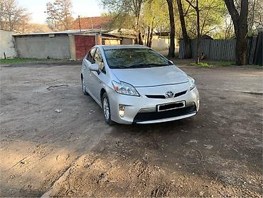prius 2005: Toyota Prius: 2012 г., Вариатор, Гибрид, Хэтчбэк — 2