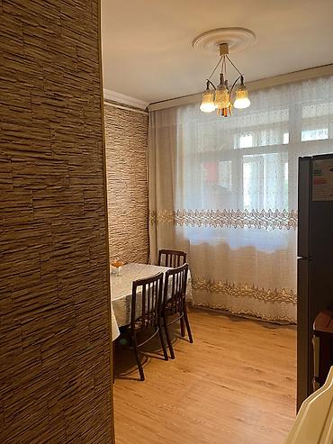 orbita mtk neftciler: Gəncə şəhəri 1 ci mikrorayon bina 8 orta blok, təmirli, üç otaqlı — 8