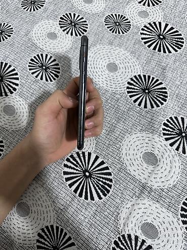 Apple iPhone: IPhone 11 Pro, Б/у, 256 ГБ, Space Gray, Зарядное устройство, Чехол, 86 % — 10