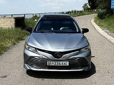 corolla 2004: Toyota Camry: 2018 г., 2.5 л, Автомат, Бензин, Седан — 2